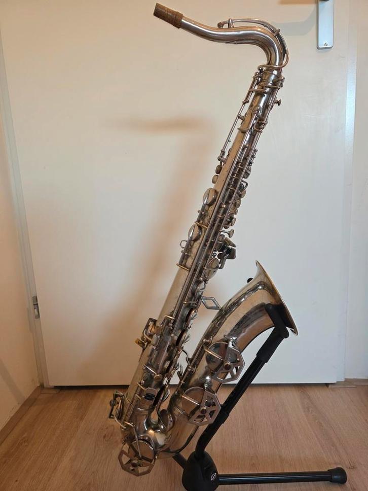 Tenor saxofoon Dolnet, Muziek en Instrumenten, Blaasinstrumenten | Saxofoons, Gebruikt, Tenor, Met koffer, Ophalen of Verzenden