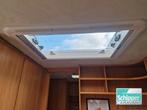 Adria Adora 502 UP, Caravans en Kamperen, Caravans, 7 tot 8 meter, Bedrijf, Adria, Schokbreker