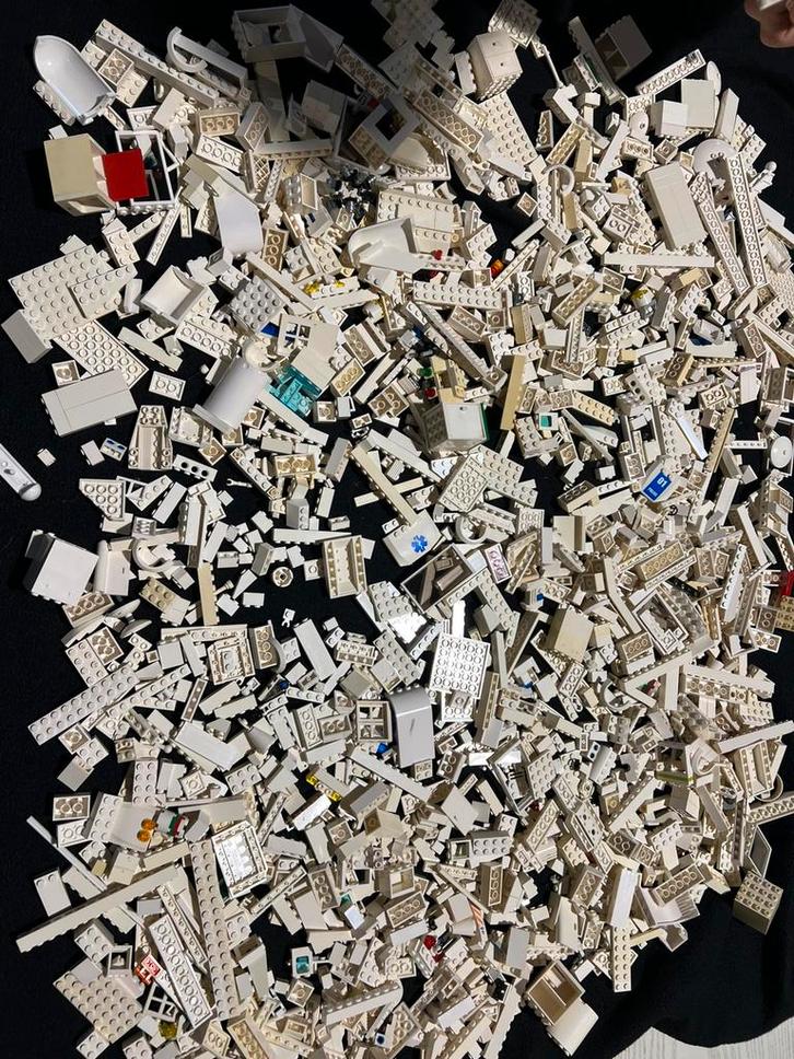 4. 12 kilo lego op kleur gesorteerd niet uitgezocht, Kinderen en Baby's, Speelgoed | Duplo en Lego, Gebruikt, Ophalen of Verzenden