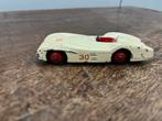 Dinky Toys 237 Mercedes Benz racing car, Ophalen of Verzenden, Zo goed als nieuw, Auto