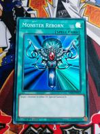 Monster Reborn - Super Rare RA03 - Yu-Gi-Oh, Hobby en Vrije tijd, Verzamelkaartspellen | Yu-gi-Oh!, Ophalen of Verzenden, Zo goed als nieuw