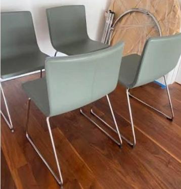 4x BERNHARD Dining Chairs (Set) / Eetkamerstoelen (Set) beschikbaar voor biedingen