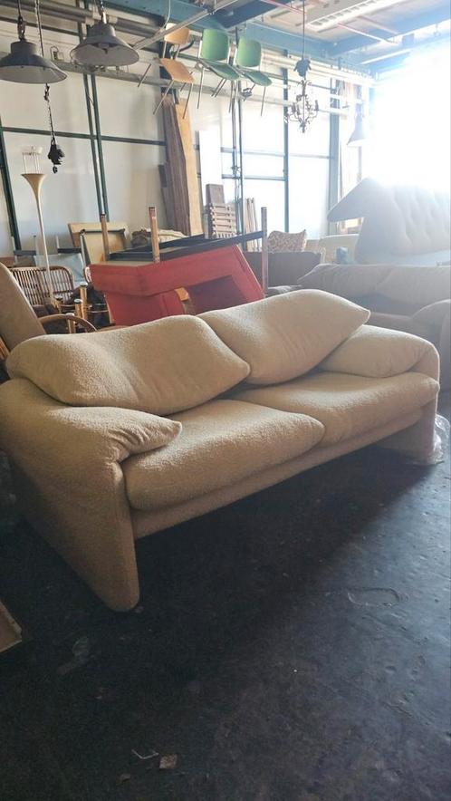 Cassina maralunga, Huis en Inrichting, Banken | Sofa's en Chaises Longues, Gebruikt, Stof, Ophalen