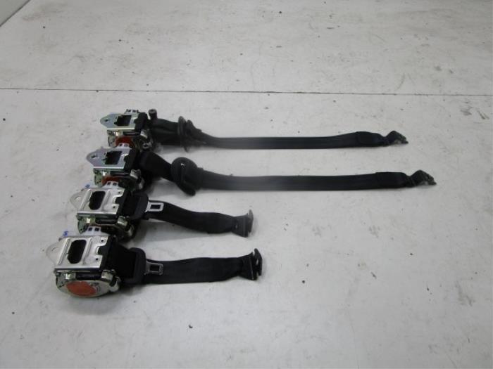 Audi A1 82A Gordelset 4 Stuks set L+R, Auto-onderdelen, Interieur en Bekleding, Gebruikt, Ophalen of Verzenden