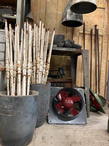 Partij Trapspijlen, Spijlen. IJzer. Antiek. 40 stuks. 100cm beschikbaar voor biedingen