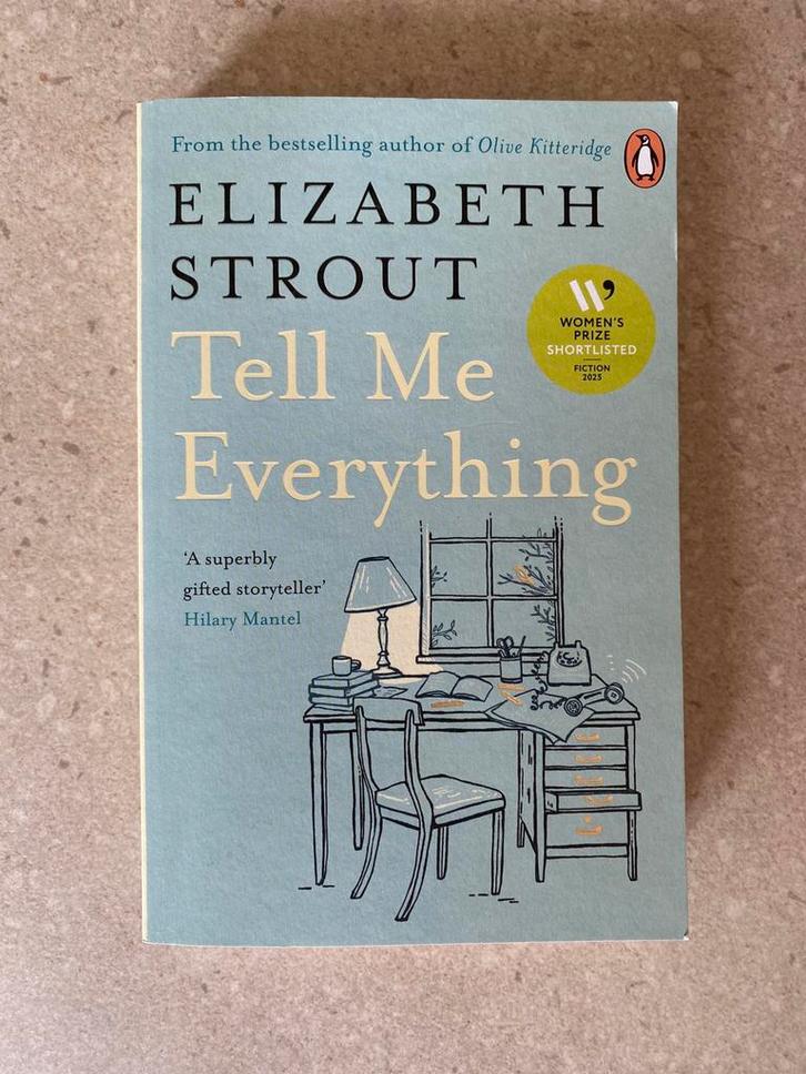 Elizabeth Strout - Tell me everything (2024), Boeken, Taal | Engels, Zo goed als nieuw, Ophalen of Verzenden