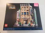 Lego 10278 Police Station, Kinderen en Baby's, Speelgoed | Duplo en Lego, Ophalen of Verzenden, Zo goed als nieuw