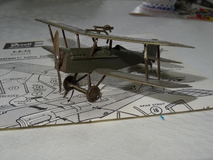 Royal Aircraft Factory S.E. 5a Scout - 11 cm Revell, Hobby en Vrije tijd, Modelbouw | Vliegtuigen en Helikopters, Vliegtuig, 1:72 tot 1:144