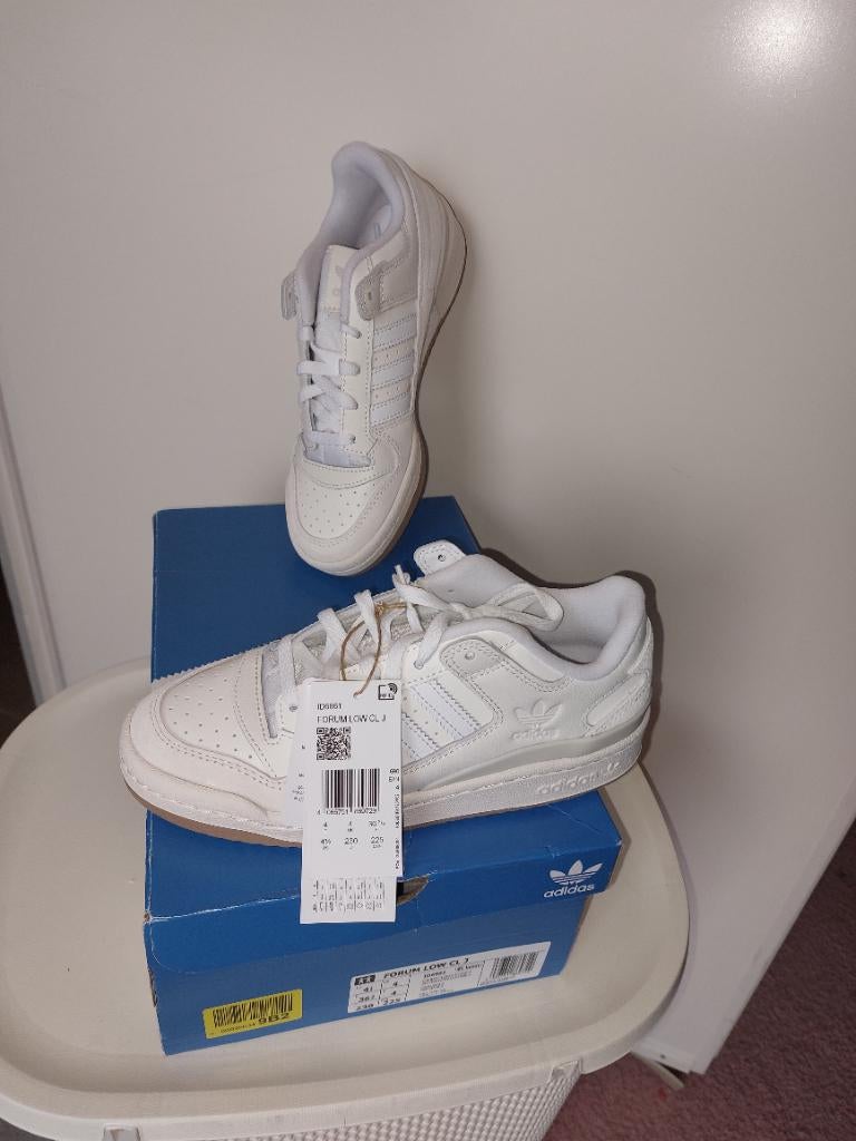 Adidas 36 2/3, Kleding | Dames, Schoenen, Ophalen, Zo goed als nieuw, Wit, Sneakers of Gympen