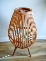 Mooie rieten staande lamp, Huis en Inrichting, Ophalen, Zo goed als nieuw, Minder dan 50 cm