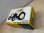 Dinky Toys 305 David Brown tractor origineel doosje, Hobby en Vrije tijd, Verzenden, Zo goed als nieuw, Tractor of Landbouw, Dinky Toys