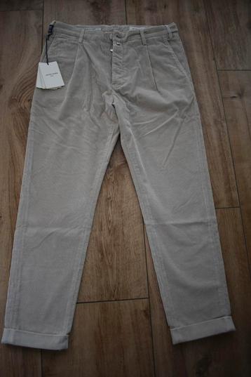 Jacob Cohën **Bobby** | Nieuwste collectie beschikbaar voor biedingen