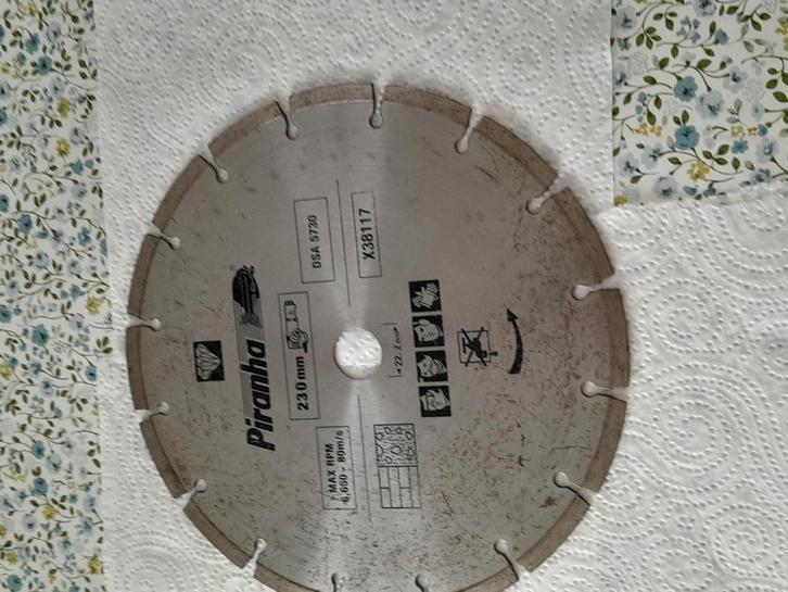 Steenzaag. betonzaag.  Diamantzaagblad voor haakse slijper, Doe-het-zelf en Verbouw, Gereedschap | Machine-onderdelen en Toebehoren