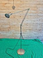 lamp, Ophalen, Gebruikt, 100 tot 150 cm