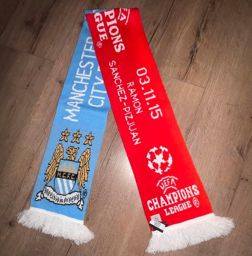 Voetbalsjaal Manchester City Sevilla, Verzamelen, Sportartikelen en Voetbal, Zo goed als nieuw, Vaantje of Sjaal, Buitenlandse clubs