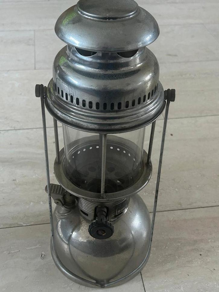 Petroleumlamp Petrolite Super 500 CP Automatic, Antiek en Kunst, Antiek | Lampen, Ophalen of Verzenden