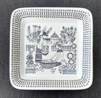Arabia Emilia serveerschaal (240916), Huis en Inrichting, Keuken | Servies, Keramiek, Nieuw, Ophalen of Verzenden, Schaal of Schalen