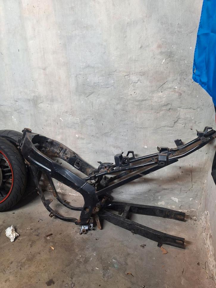Yamaha TZR 50 Frame met Kenteken, Fietsen en Brommers, Brommeronderdelen | Algemeen, Gebruikt, Frame, Ophalen