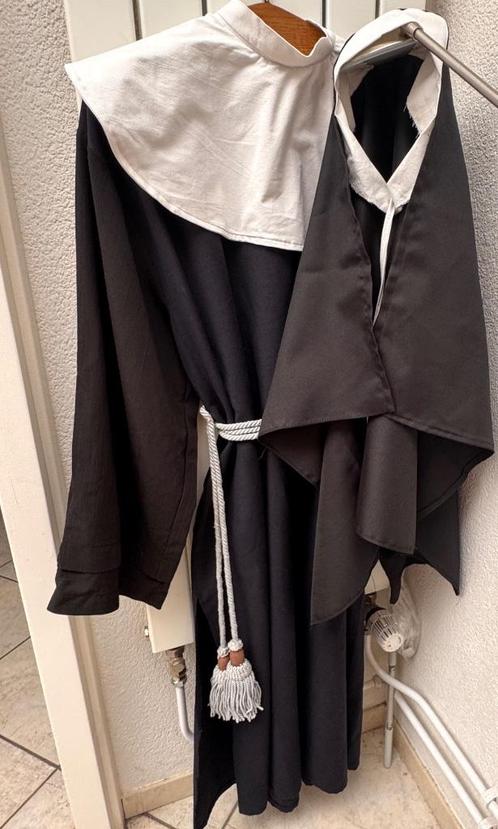 Zwarte nonnenkostuum met nonnenkap XXL (4-delig), Kleding | Dames, Carnavalskleding en Feestkleding, Gedragen, Kleding, Overige thema's