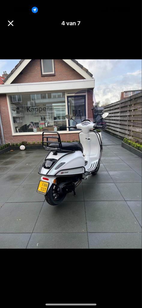 Vespa Sprint Special Full Option, Fietsen en Brommers, Scooters | Vespa, Zo goed als nieuw, Overige modellen, Maximaal 45 km/u