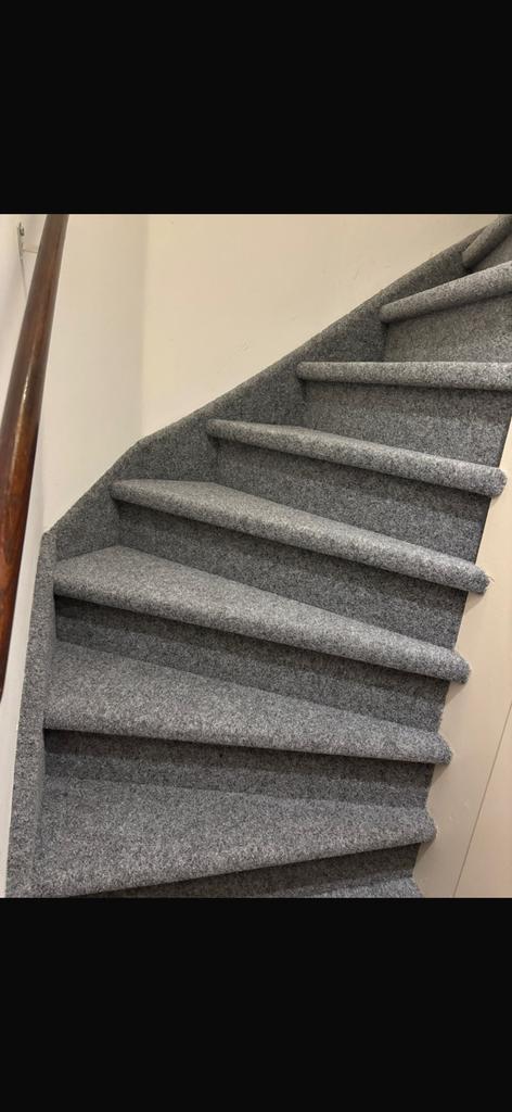Trap stoffering incl tapijt lijm en leggen, Huis en Inrichting, Stoffering | Vloerbedekking, Nieuw, Tapijt, Overige kleuren, minder dan 10 m²
