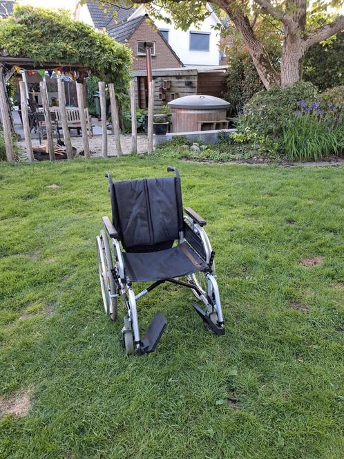 Degelijke rolstoel tekoop, Diversen, Rolstoelen, Zo goed als nieuw, Duwrolstoel, Inklapbaar, Ophalen