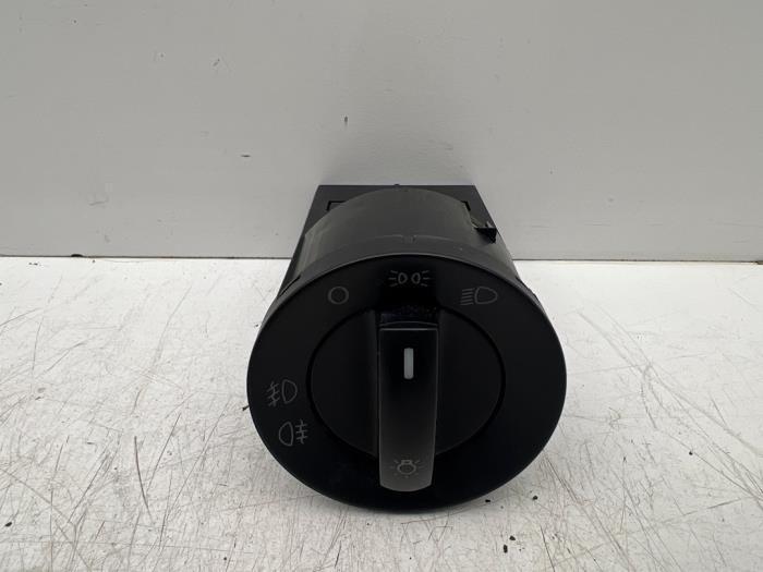 Licht Schakelaar van een Volkswagen Polo, Auto-onderdelen, Dashboard en Schakelaars, Volkswagen, Gebruikt, 3 maanden garantie