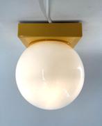 plafonnière plafondlamp met Corodex schroefrand jaren '70, Huis en Inrichting, Lampen | Plafondlampen, Ophalen of Verzenden, Glas