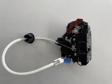 Porsche 955.531.016.00 deurslot rechts  beschikbaar voor biedingen