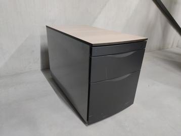 Samas groot ladeblok en bureau, ladekastje.  beschikbaar voor biedingen