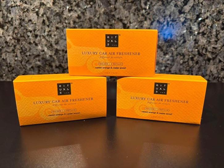 Ritual Mehr autoparfum houder met 2 navullingen 💛 nieuw, Sieraden, Tassen en Uiterlijk, Uiterlijk | Parfum, Nieuw, Ophalen of Verzenden
