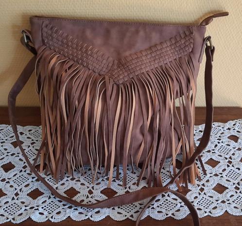 Nieuwe DAMESTAS crossbody tas met rafels  Hippie Ibiza, Sieraden, Tassen en Uiterlijk, Tassen | Damestassen, Nieuw, Schoudertasje