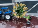 Bruder trekkers, kipper, giertank, grasschudder en maaier, Hobby en Vrije tijd, Modelauto's | 1:32, Ophalen, Gebruikt, Tractor of Landbouw