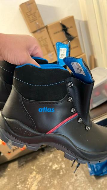 Werkschoenen nieuw maat 46 beschikbaar voor biedingen