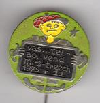 Speldje VASTELAOVOND MESTREECH 1975  CARNAVAL MAASTRICHT (A8, Verzamelen, Speldjes, Pins en Buttons, Verzenden, Gebruikt, Overige onderwerpen
