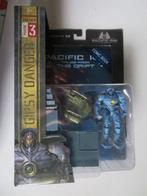 PACYFIC RIM --- GIPSY DANGER  + COMIC BOOK, Ophalen of Verzenden, Nieuw