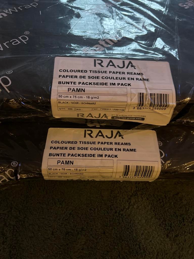 Nieuw - Zwart vloeipapier - cadeauverpakking, Ophalen of Verzenden, Nieuw