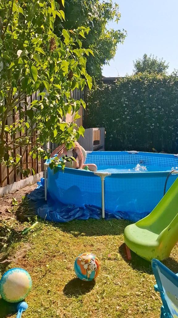 INTEX zwembad incl set, Tuin en Terras, Zwembaden, Zo goed als nieuw, Opzetzwembad, Minder dan 80 cm, 200 tot 400 cm, 300 cm of meer