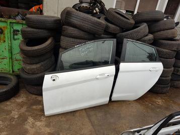 FORD FIESTA PORTIEREN LV +LA  BJ 2010 beschikbaar voor biedingen