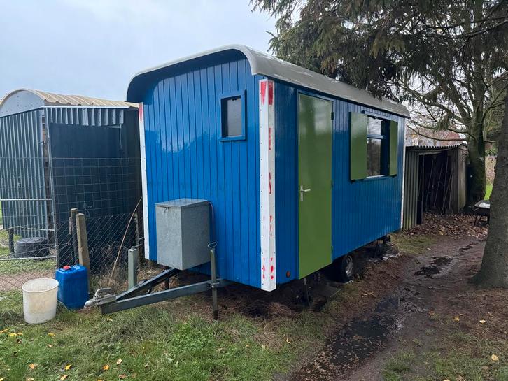 Schaftwagen / Bouwkeet Schaftkeet Goede staat 4 bij 1,90, Doe-het-zelf en Verbouw, Bouwketen en Schaftketen, Gebruikt, Ophalen of Verzenden