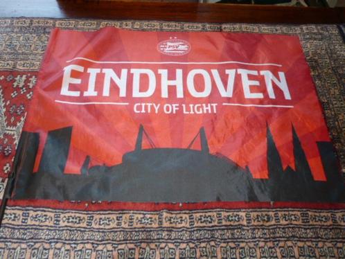 Mooie PSV EINDHOVEN vlag in goede staat, Verzamelen, Sportartikelen en Voetbal, Zo goed als nieuw, Overige typen, PSV, Ophalen of Verzenden
