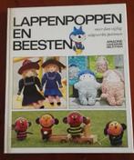 Lappenpoppen en beesten  -- Henriette Beukers, Boeken, Poppen maken, Ophalen of Verzenden, Zo goed als nieuw, Henriette Beukers