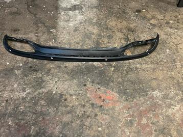 Onderlip Mercedes C klasse W205 beschikbaar voor biedingen