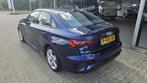Audi A3 Limousine 30 TFSI S edition, 65 €/maand, Gebruikt, Met garantie (alle), Blauw
