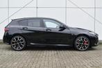 BMW 1-Serie 120 Automaat 2024 Zwart M Sport stoelen, Pano, Auto's, BMW, 156 pk, Zwart, 1500 cc, Particulier