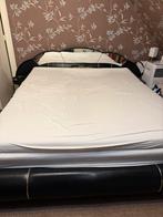 2 personen bed 180x200, Zwart, Tweepersoons, Ophalen of Verzenden, Zo goed als nieuw