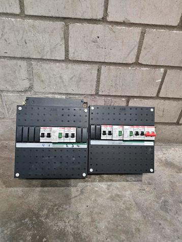 2x ABB GROEPENKAST  beschikbaar voor biedingen