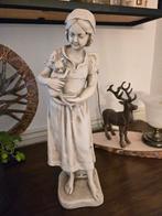 Meisje met kat (Gebr. V. Paridon), Antiek en Kunst, Kunst | Beelden en Houtsnijwerken, Ophalen