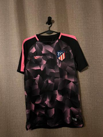 Athletico Madrid Pre Match Shirt M beschikbaar voor biedingen