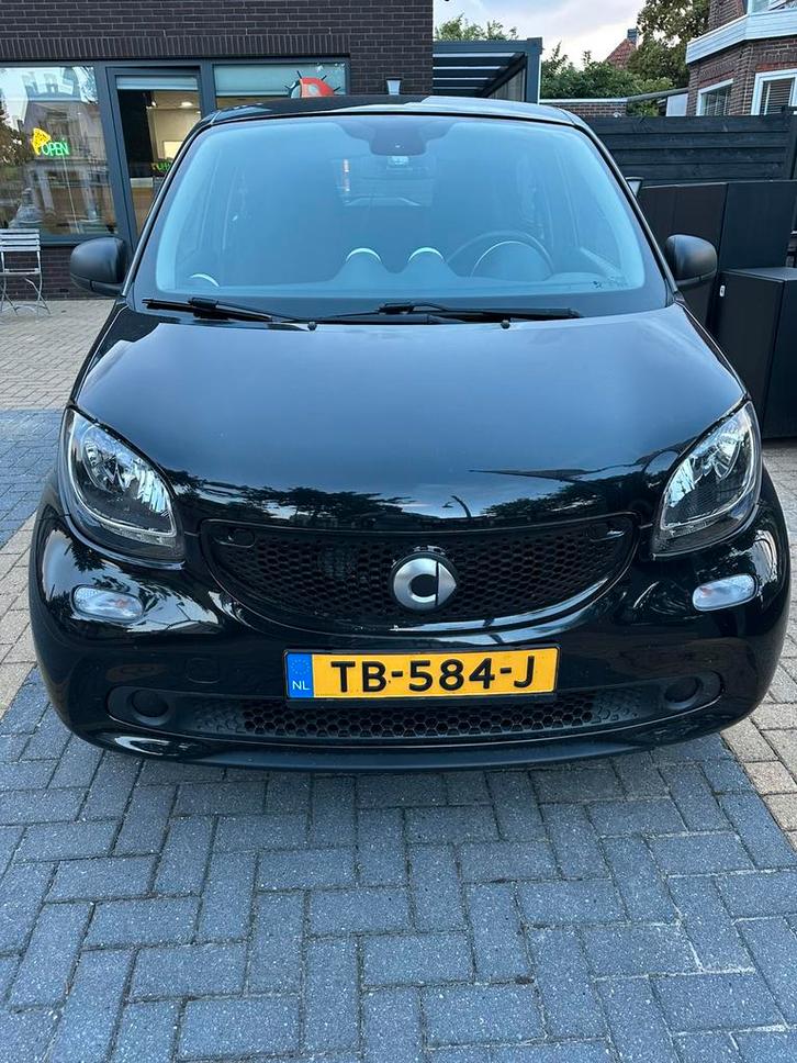 Smart ForFour 1.0 71pk S&S 2018 Zwart, Auto's, Smart, Particulier, ForFour, Benzine, C, Hatchback, Handgeschakeld, Origineel Nederlands